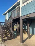 Paradise on Neptune. Saltwater canal, minutes to ICW and beach.