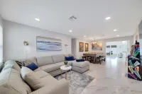 Luxury Retreat Largo - Beaches - 12PPL - Pool Spa