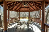 Stay at the Bear Valentine's Day- Fiber Wifi! - Close to Callaway Gardens Hotels in Harris County