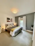 Remodeled historic cottage, 2-min walk to downtown.