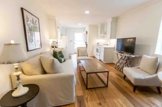 Historical Hotel, Main Street Blowing Rock