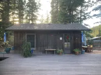 Charming riverside retreat