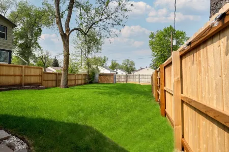 Luxury Meets History at the Iconic Barney House Отели рядом с достопримечательностью «Южная Дакота Скул оф Майнс & Текнолоджи»