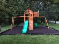 Kresge Luxurious Grand Cabin At Stratton and Bromley Mountains, up to 6 guests.