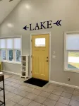 Lake Cottage with Private Community Beach