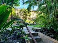 Steps to Best Beaches.Renovated! Best Value in Paradise! Free Wifi,Long Distance