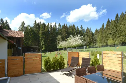 Ferienwohnung Holzebenhof - Urlaub in Traumhafter Alleinlage Hotels in Drachselsried