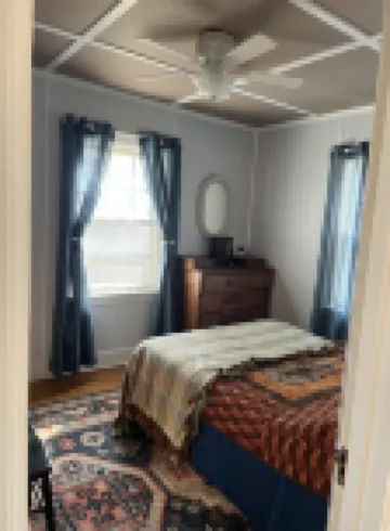 Rabbit Run - Cozy cottage in the heart of Walloon Lake Village. Family-friendly!