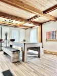 Large Modern Cabin w/balcony & large entertainment areas-hot tub and pool table! - Wi-Fi