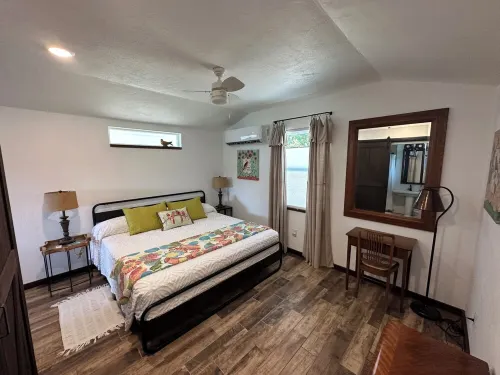 Cozy Lakeview Cabin, Boat Parking, Breathtaking Lake View, One Hour from Tulsa