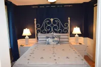 Elegant oceanfront home on Bass Harbor close to Acadia National Park