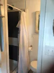 Cozy Farmhouse Suite On 10 Acres!