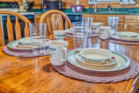 Smokin Sunrise Cabin