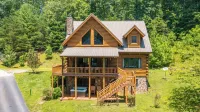 SUPER COZY/5BDR/LOG CABIN/BIG Families/Game room/Hot tub/NO CLEAN FEE