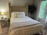 Welborn House - Creekside Hotel a Johnson County