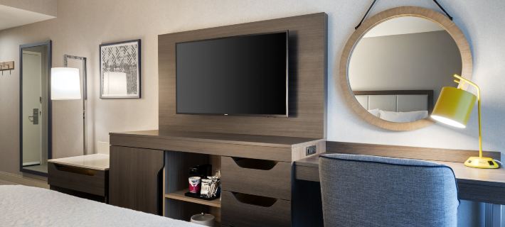 Hampton Inn Boston/Cambridge Hotels in Cambridge