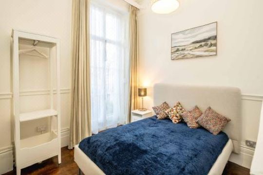 SouthKen Palace Suites