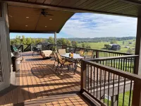 Great for Friends & Families, Breathtaking View, Nature Trails, Farm Animals