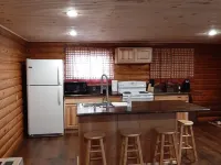 Deer Creek Pony Express Cabin Hotels in Converse County
