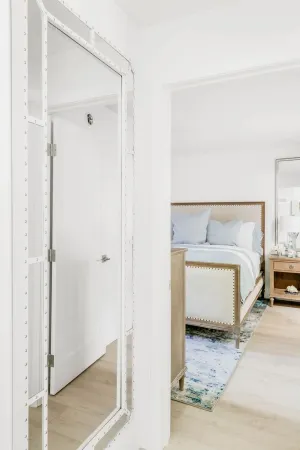 Moby House Aspen: A Curated Retreat w/ 2Br/2BA , Ajax Views  in the Aspen Core