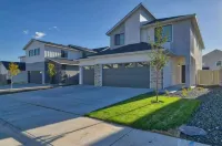 Brand new Meridian, ID Home, King Beds, games, BBQ