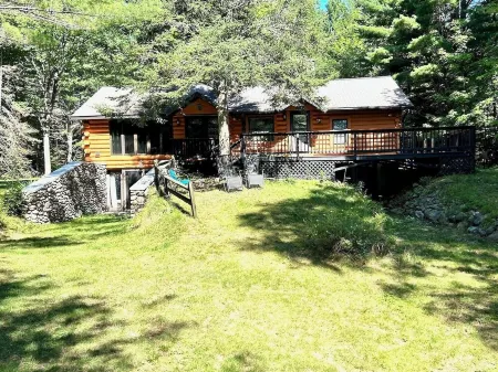 Cabin on Crystal Lake located on the Three Lakes Chain of Lakes