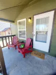 Tranquil Updated Mill House with backup power and hi speed Wifi!