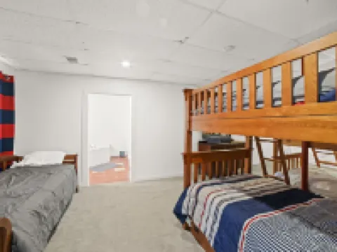 Forest Retreat - Sleeps 30 - 2 Minutes from Boat Launch Hotels in Barry County
