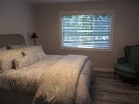 Prime Montecito Beach Location Hotels near Manning Park - Area 9