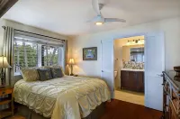 Oceanfront, Palm Trees and the Beautiful Blue Pacific Ocean...Poipu Palms 202! - 프라이빗 풀