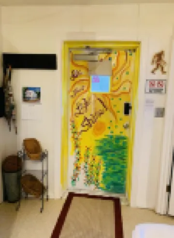 Art & Nature Retreat Suite Near Mountains, Airport & University of TN