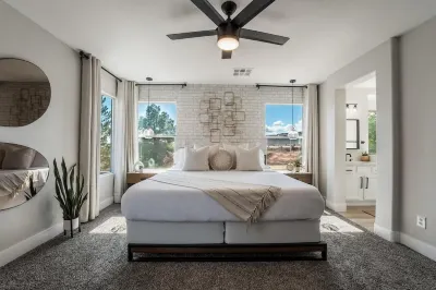 Foothills Oasis 피르스트 크릭 트레일헤드 주변 호텔