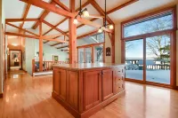 Beautiful Craftsman Style Lake Home
