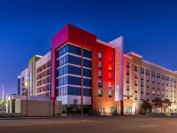 Hilton Garden Inn Columbia Downtown Hotels near Trinity Episcopal Cathedral