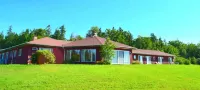 Baddeck Inn Hotels near St Michael's Catholic Parish Church