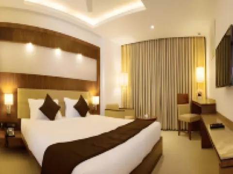 Urvashi Residency Hotels near Pondy Bazaar