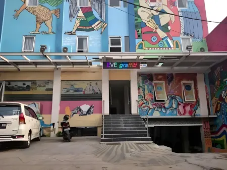 Eve Hotel