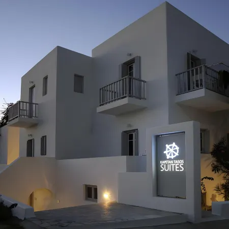 Kapetan Tasos Suites