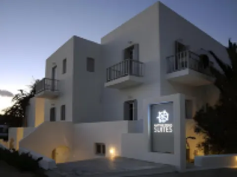 Kapetan Tasos Suites