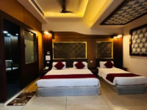 Kediyoor Hotels Hotels near Adarsh Complex