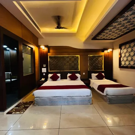 Kediyoor Hotels