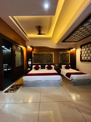 Kediyoor Hotels - parking