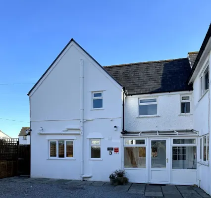 Oxwich View Cottage - short walk to Port Eynon beach and village amenities