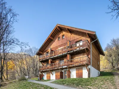 Les Huskies Hotels near Le Laitelet