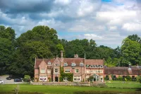 Burley Manor - Pet-friendly