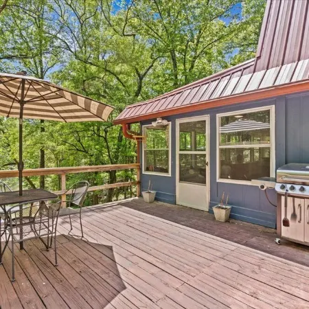 Private Lake House near Enterprise