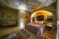 Göreme Cave Lodge - Mountain view
