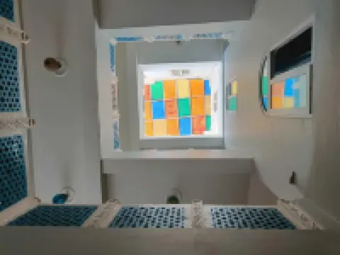 Maya Hotel & Restaurant