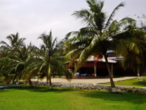 Paradise Resort, Lake Bosomtwe Hotels in Botsomtwe