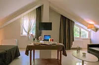 Hotel Fini